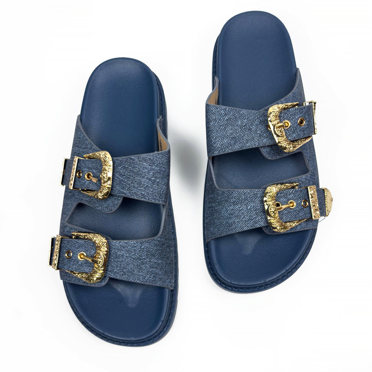 Sandales Mules à Double Bride et Boucles Dorées Cisclées