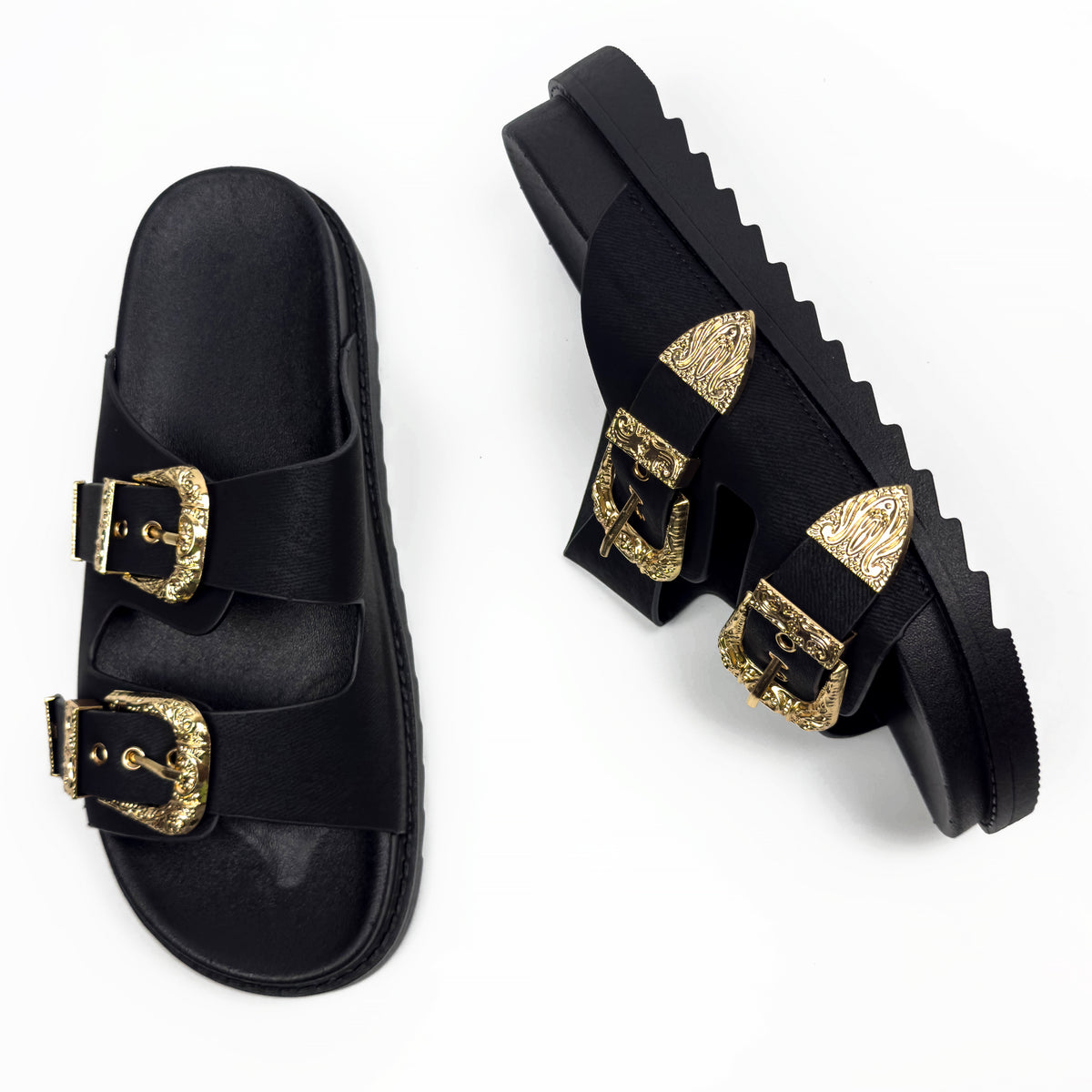 Sandales Mules à Double Bride et Boucles Dorées Cisclées