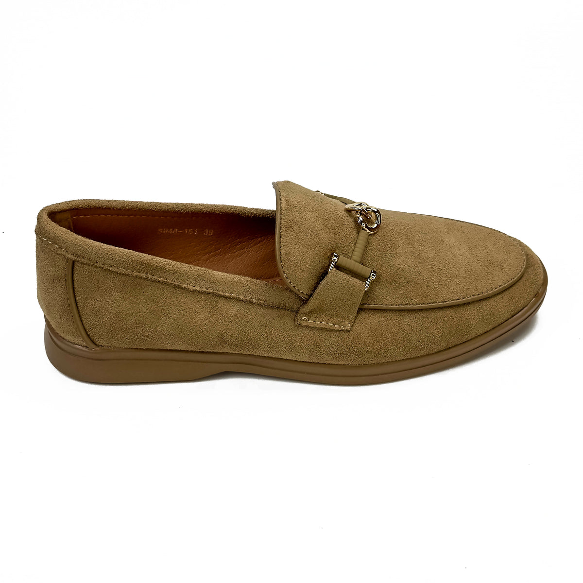 Mocassins femme aspect daim camel à ornement doré, vue de profil – SELEX