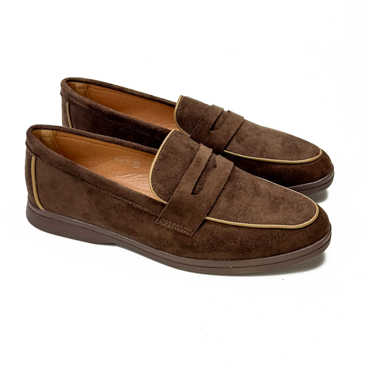 Mocassins femme à bride aspect daim marron, vue de la paire – SELEX