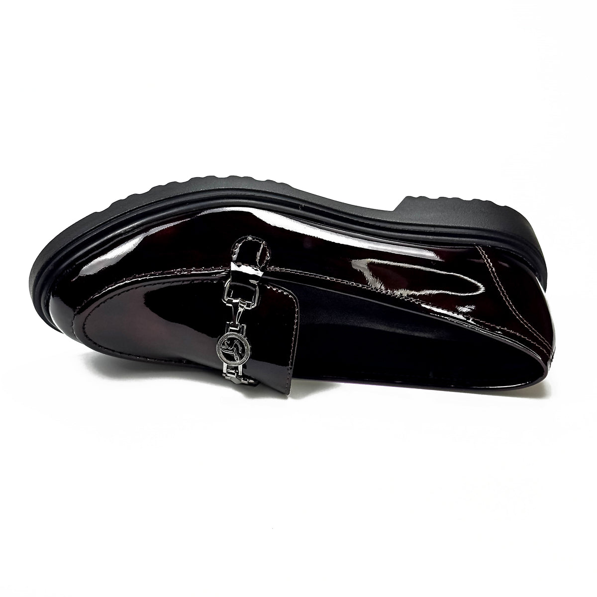Mocassins femme en cuir 100 % bordeaux à chaîne métallique, vue de dessus – SELEX