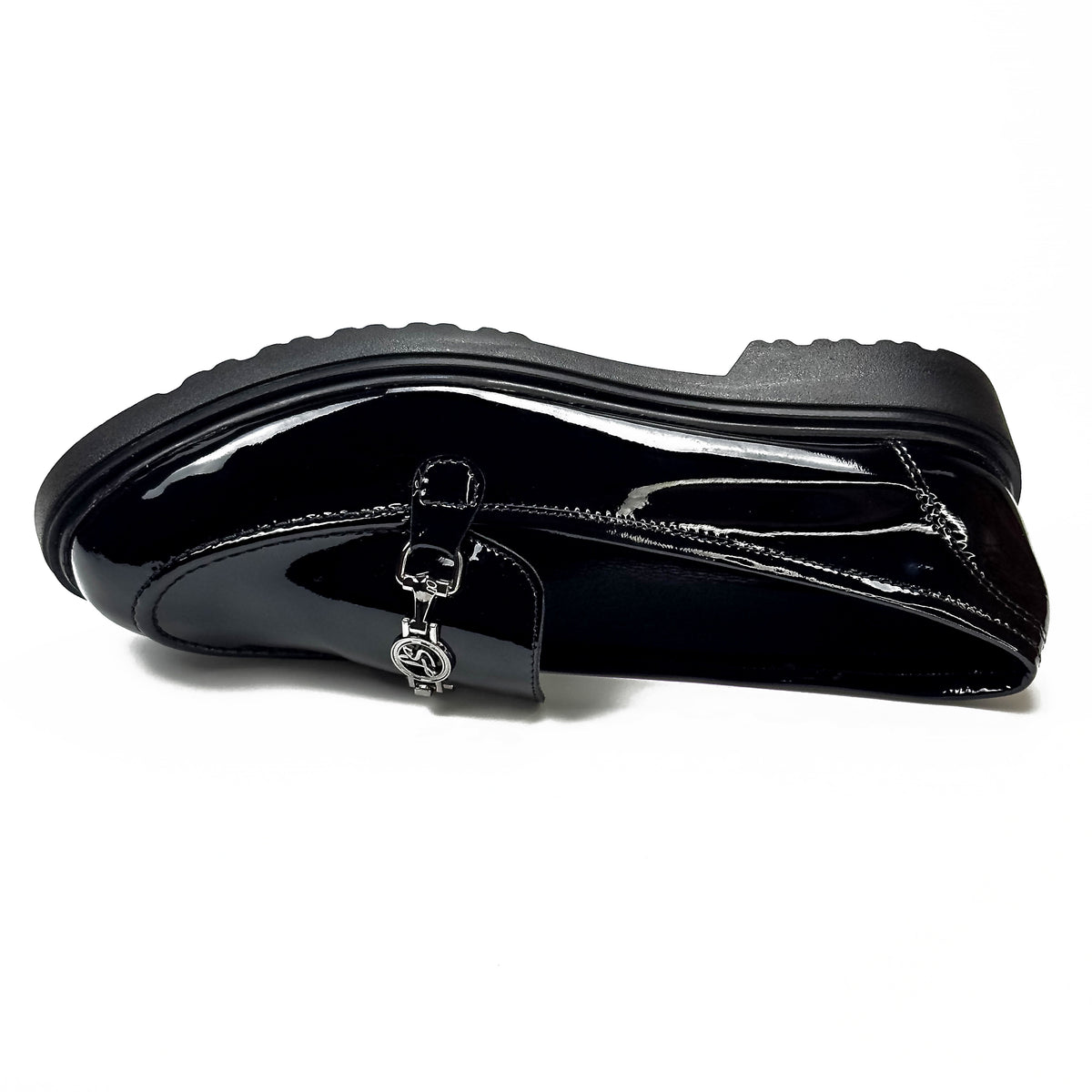 Mocassins femme en cuir 100 % noir à chaîne métallique, vue de dessus – SELEX