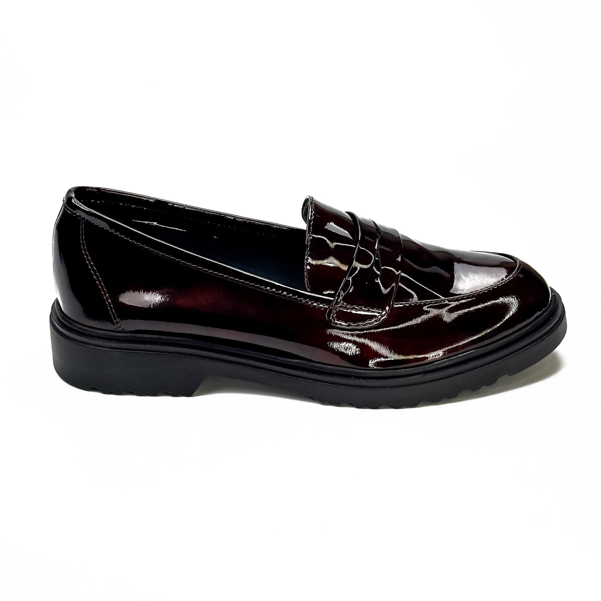 Mocassins femme en cuir 100 % bordeaux finition vernie, vue de profil – SELEX