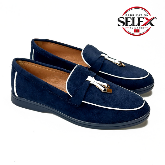 Mocassins femme Europeana bleu marine à pampilles métalliques, vue de la paire – SELEX