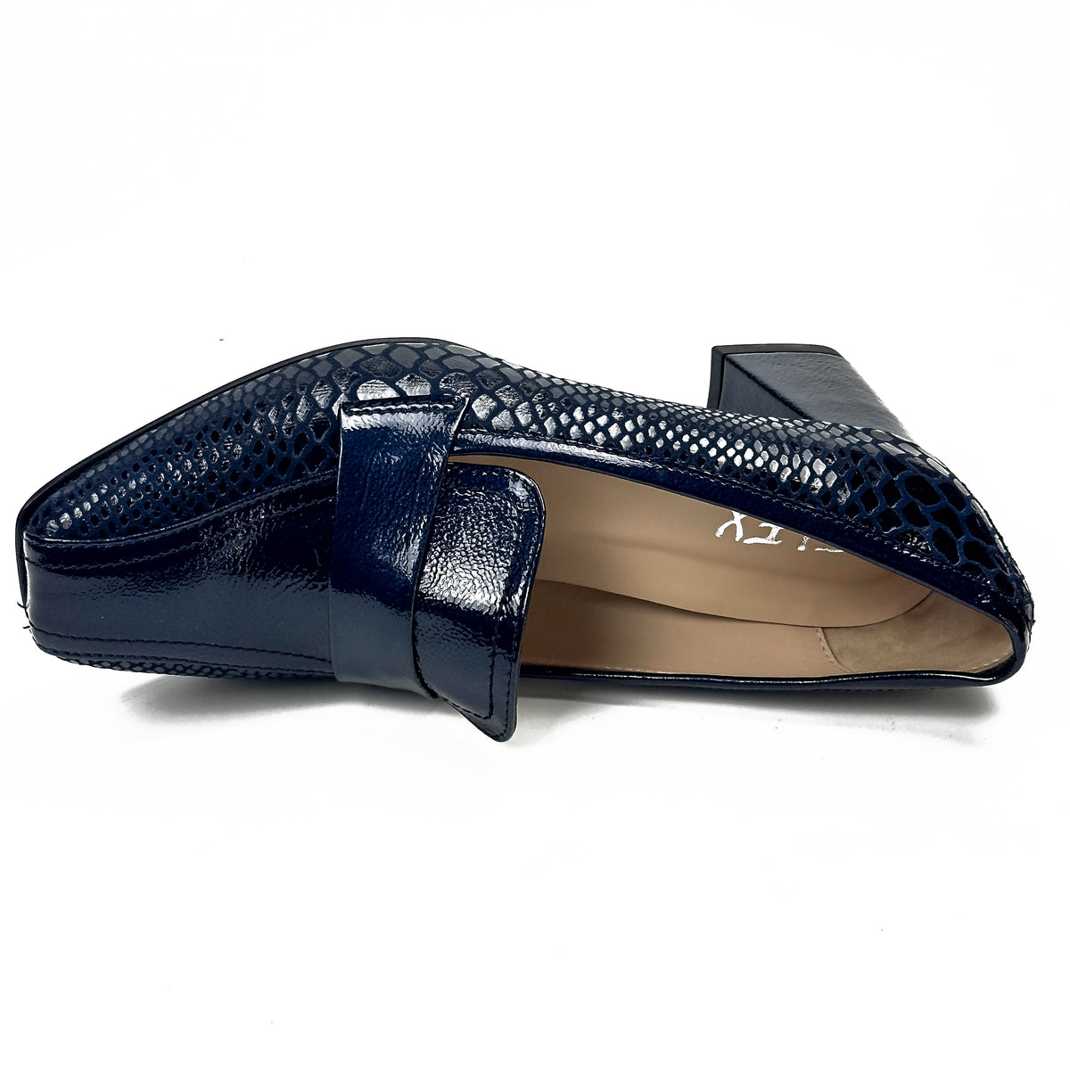 Mocassins femme à talon en cuir 100 % bleu marine, vue de dessus – SELEX
