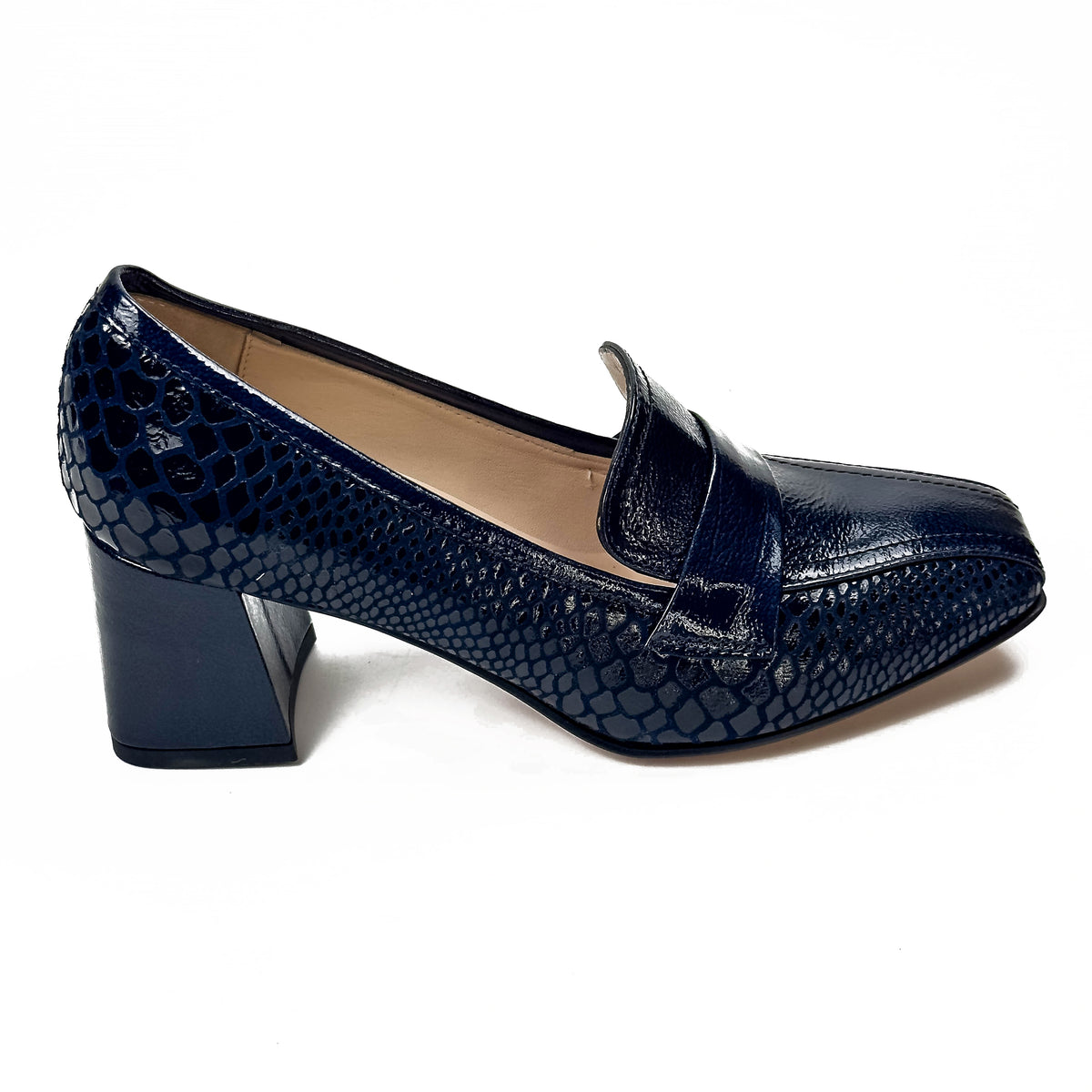 Mocassins femme à talon en cuir 100 % bleu marine, vue de profil – SELEX